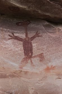Chapada Diamantina_Serra das Paridas_ET The controversial rock painting of E.T.
